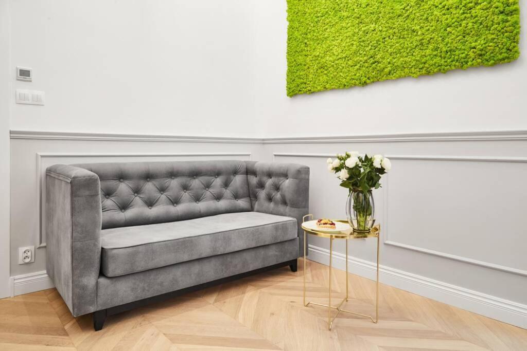 Househost Apartment I: Studencka Street Krakkó Kültér fotó