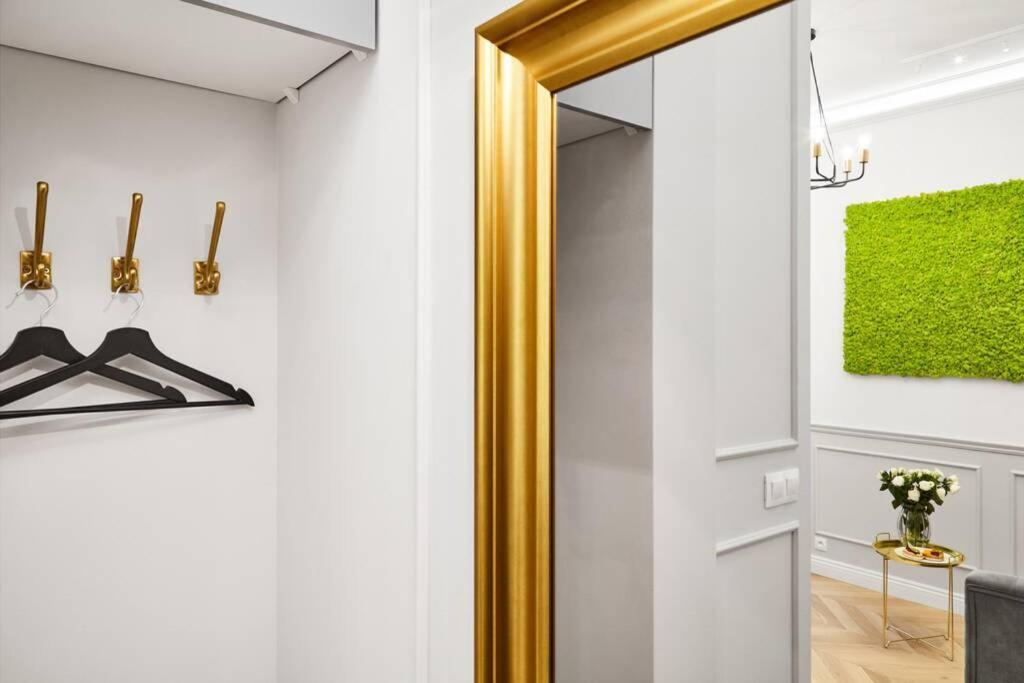Househost Apartment I: Studencka Street Krakkó Kültér fotó