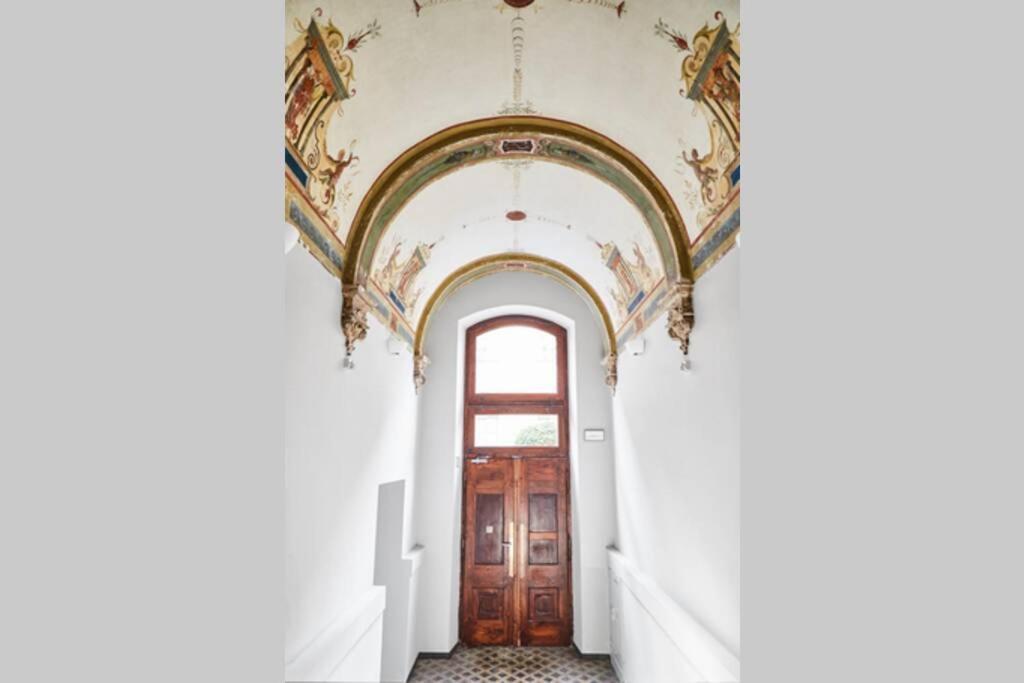 Househost Apartment I: Studencka Street Krakkó Kültér fotó